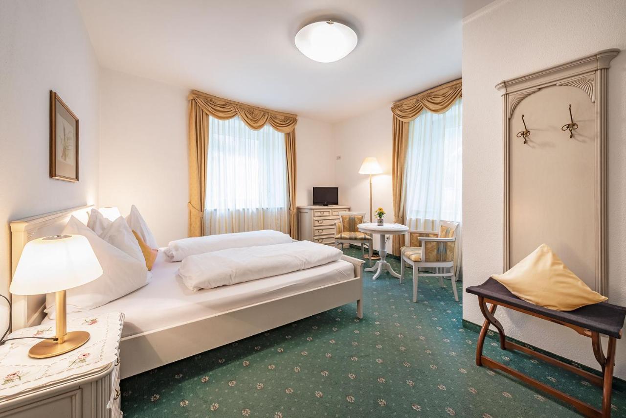 Weisse Lilie - Hotel