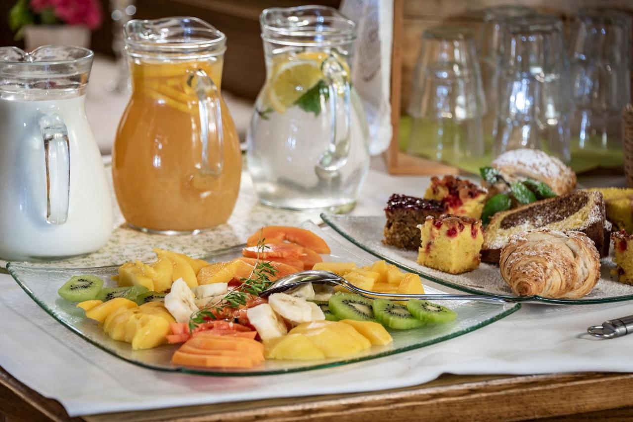 Hotel Weisse Lilie - Rio di Pusteria