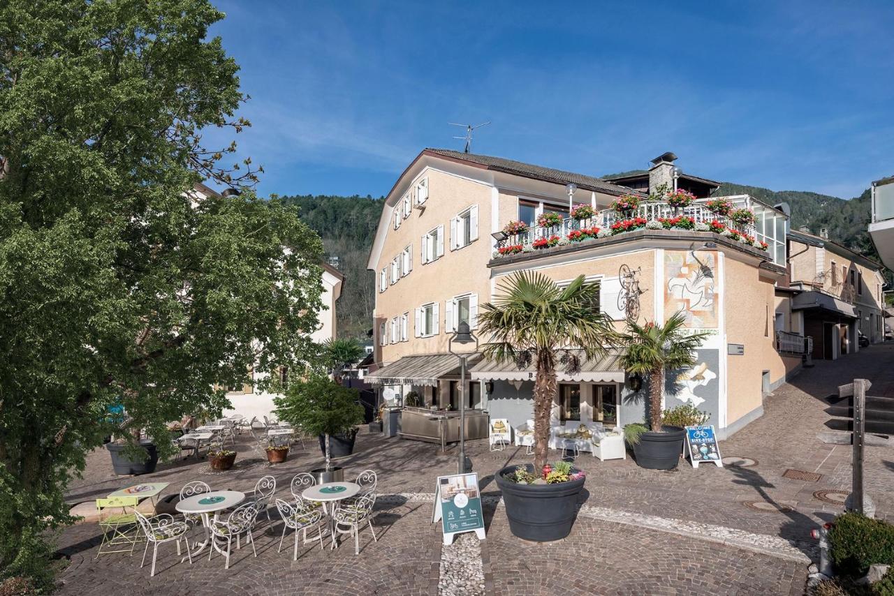 Weisse Lilie - Hotel 3*